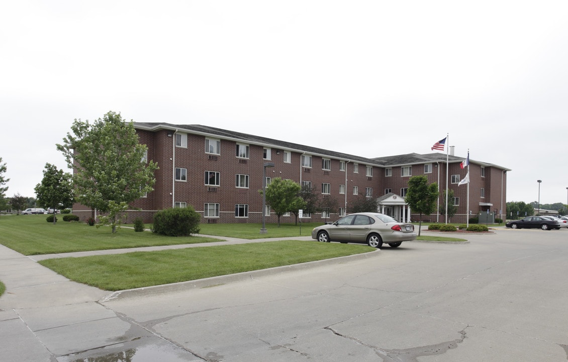 AHEPA 192-II Apartments in Ankeny, IA - Foto de edificio