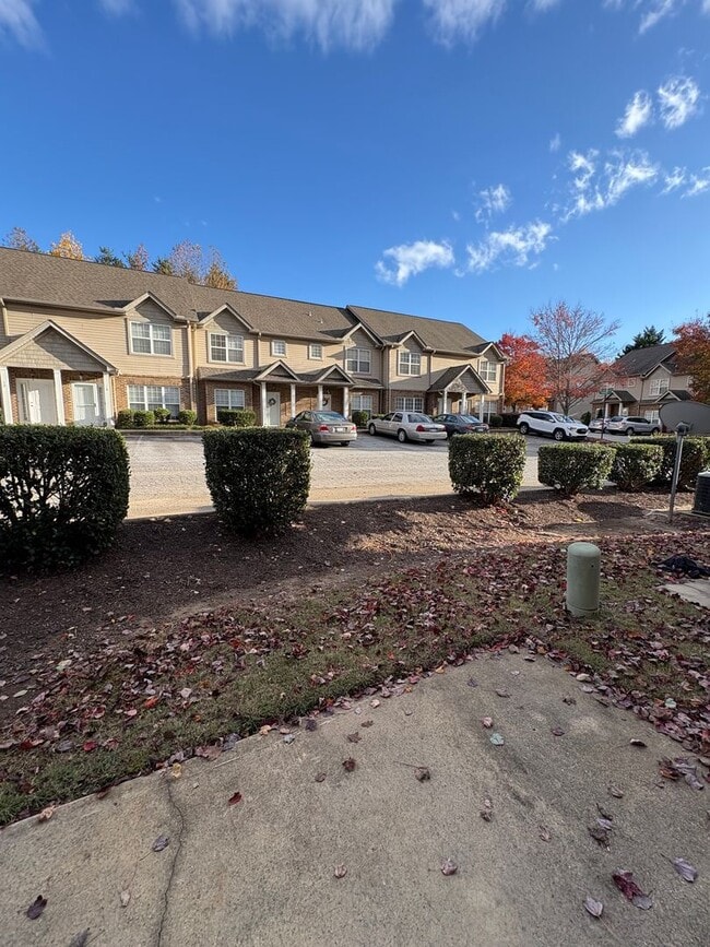 112 Bankside Ln in Greenville, SC - Building Photo - Building Photo