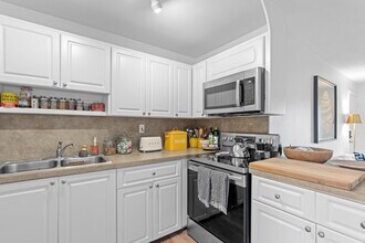 3613 Washington Rd in West Palm Beach, FL - Building Photo - Building Photo