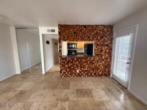 14203 N 19th Ave in Phoenix, AZ - Building Photo - Building Photo