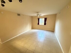 6768 Heritage Grande in Boynton Beach, FL - Building Photo - Building Photo