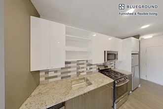 2 Leighton St in Cambridge, MA - Building Photo - Building Photo