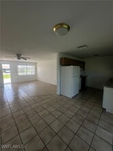 4828 Marine Dr in Cape Coral, FL - Foto de edificio - Building Photo