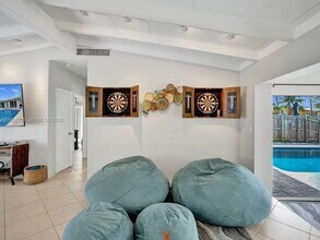 2525 Gulfstream Ln in Fort Lauderdale, FL - Building Photo - Building Photo