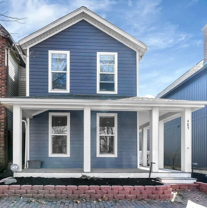 485 E Beck St in Columbus, OH - Building Photo