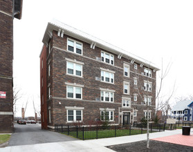 48-50 Fort Pleasant Ave in Springfield, MA - Foto de edificio - Building Photo