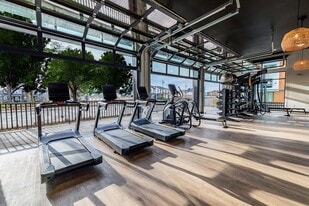 Savanna at Reed's Crossing in Hillsboro, OR - Building Photo