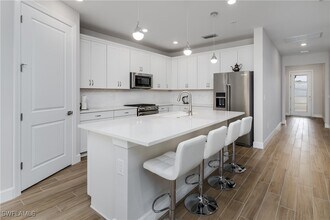 1876 Terreno Blvd in Naples, FL - Building Photo - Building Photo