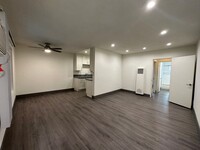 12737 Matteson Ave, Unit 1 in Los Angeles, CA - Building Photo - Building Photo