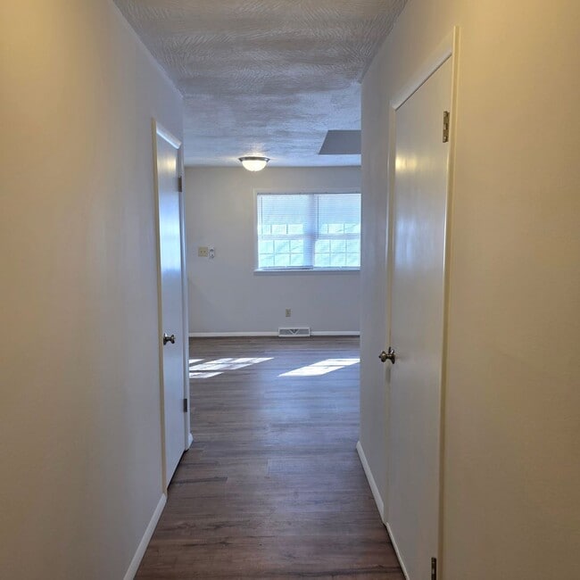 808 E Cambridge St in Springfield, MO - Building Photo - Building Photo