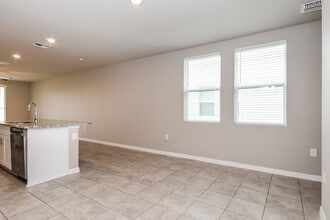 5236 Stephs Field St in St. Cloud, FL - Foto de edificio - Building Photo