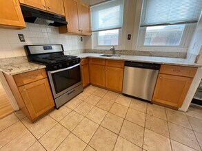 797 Washington St, Unit 2 in Brookline, MA - Foto de edificio - Building Photo