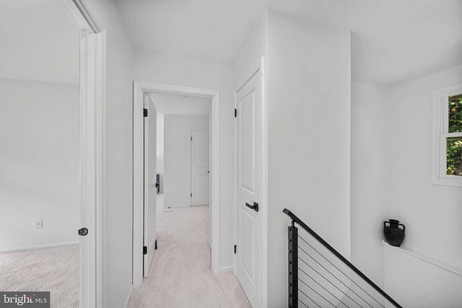 10116 Dundalk St in Fairfax, VA - Foto de edificio - Building Photo