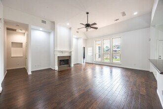 11821 Cotswold Dr in Frisco, TX - Building Photo - Building Photo