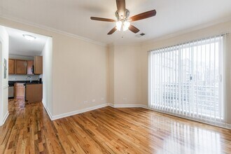 4606 N Monticello Ave in Chicago, IL - Building Photo - Building Photo