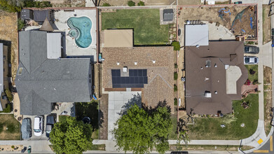 809 W Ave J 10 in Lancaster, CA - Building Photo - Building Photo