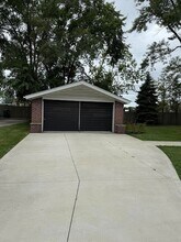 1625 W Farnum Ave in Royal Oak, MI - Building Photo - Building Photo