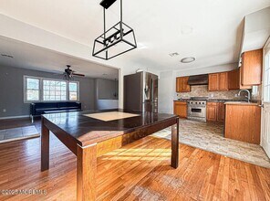 532 Frank Applegate Rd in Jackson Township, NJ - Building Photo - Building Photo