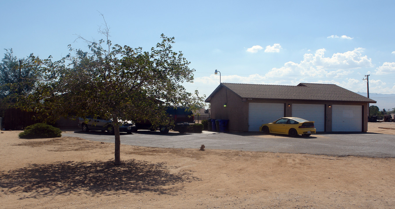 21236 Multnomah Rd in Apple Valley, CA - Building Photo