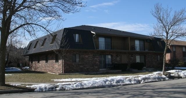 property at 1717 S 115 Ct