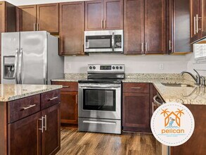 1723 W Intendencia St in Pensacola, FL - Building Photo - Building Photo