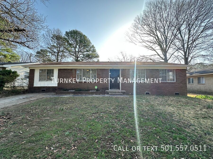 1505 Glenda Dr in Little Rock, AR - Building Photo