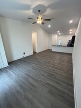 5217 S Chase Cir in Wichita, KS - Building Photo - Building Photo