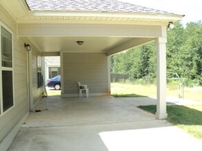 335 Embry Ln in Auburn, AL - Building Photo - Building Photo