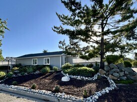 34793 The Farm Rd in Wildomar, CA - Building Photo