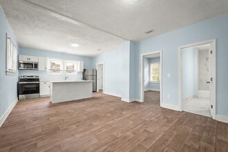48 Kirk Rd in Jacksonville, FL - Building Photo - Building Photo