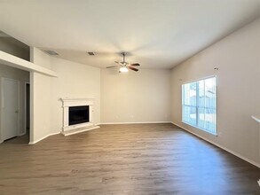 8513 Cactus Flower Dr in Fort Worth, TX - Building Photo - Building Photo