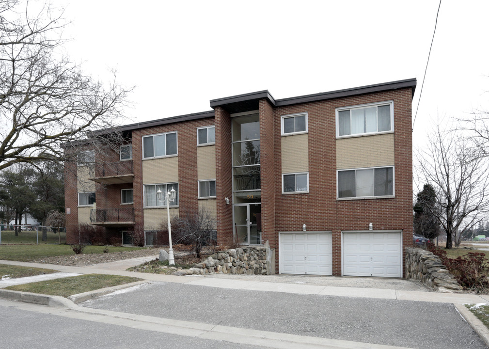 50 Kimberly Dr in Guelph, ON - Building Photo