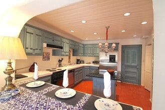 318 San Pasquale Ave NW in Albuquerque, NM - Building Photo - Building Photo