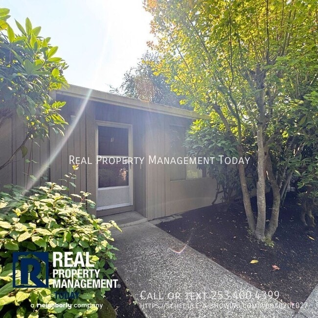 4644 N Pearl St in Tacoma, WA - Building Photo - Building Photo