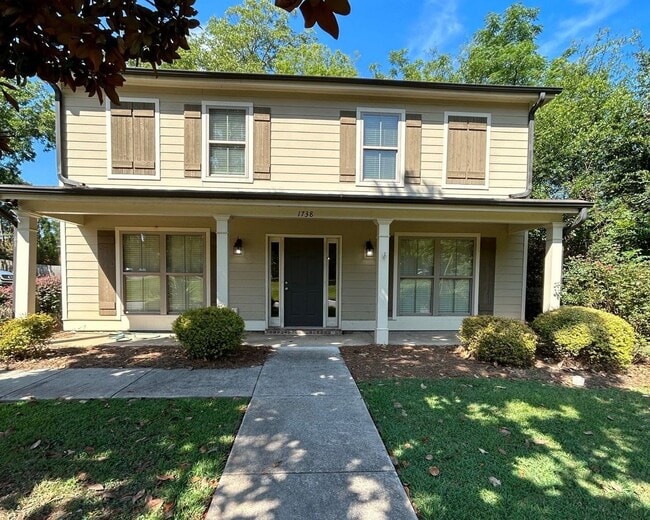 property at 1738 Milledge Ave Ext