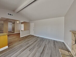 147 Erin Dr in Vallejo, CA - Building Photo - Building Photo
