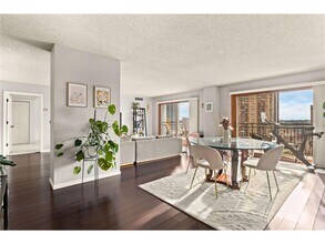1225 La Salle Ave in Minneapolis, MN - Building Photo - Building Photo