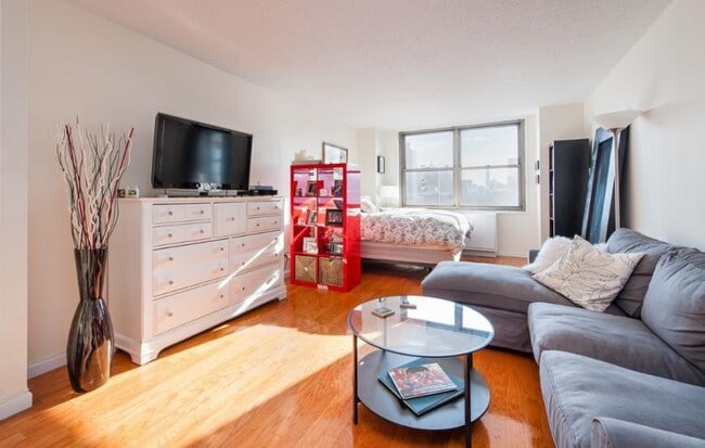 property at 301 E 79th St