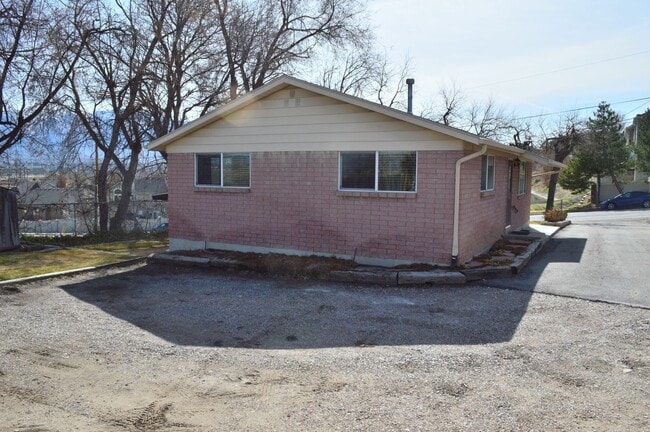 1248 W Winchester St in Murray, UT - Building Photo - Building Photo