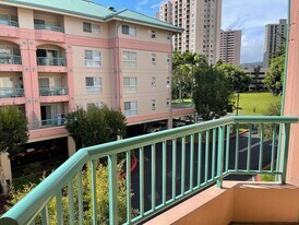 1080 Ala Napunani St in Honolulu, HI - Building Photo