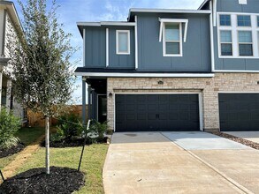 5719 Foggy Vine Ct in Fulshear, TX - Building Photo - Building Photo