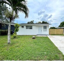 2580 NW 4th Ct in Pompano Beach, FL - Building Photo