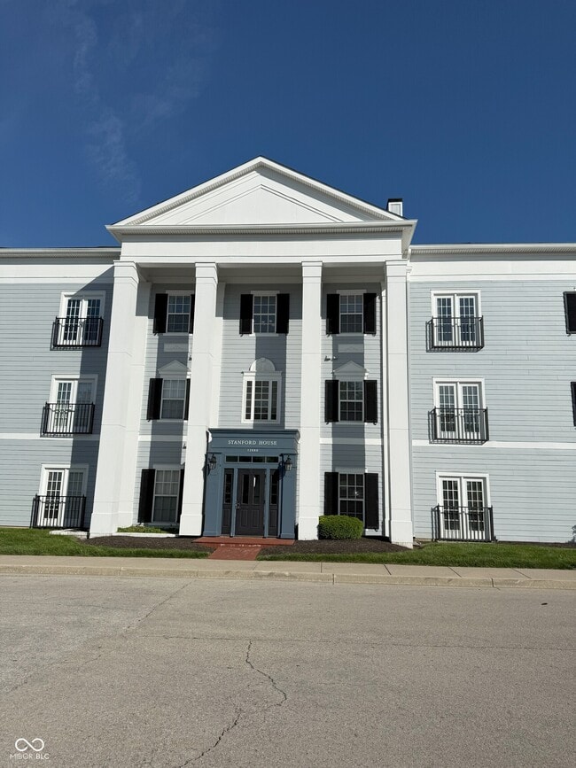 property at 12880 University,Unit 3b Crescent