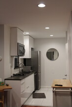 175 Bleecker St in New York, NY - Building Photo - Building Photo