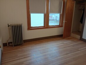 139 Sigourney St, Unit 139 Sigourney Street #2 in Revere, MA - Building Photo - Building Photo