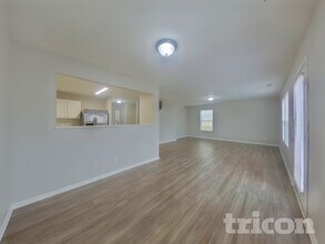 907 Swearngan Ridge Ct in Charlotte, NC - Building Photo - Building Photo