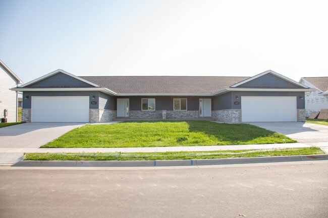 2163 Black Foot Ln