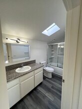 10770 Palms Blvd, Unit 206 in Los Angeles, CA - Foto de edificio - Building Photo