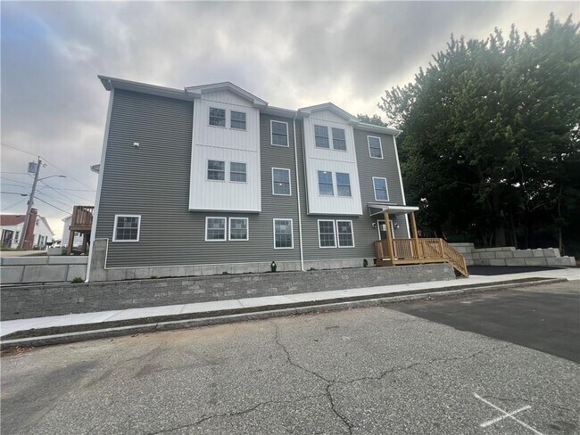 59 Alaska St in Providence, RI - Building Photo - Building Photo