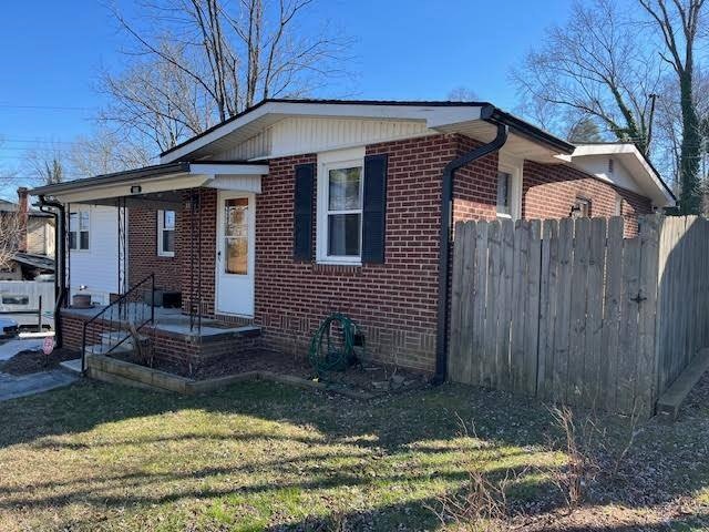 property at 600 Hebron Rd